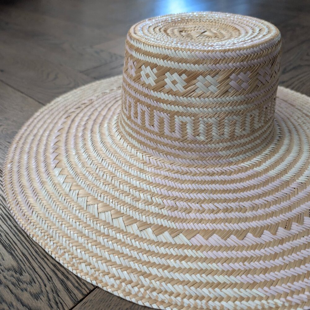 Washein Seashell Boater Hat - Picture 2 of 5